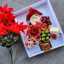 Load image into Gallery viewer, Christmas tree Charcuterie box
